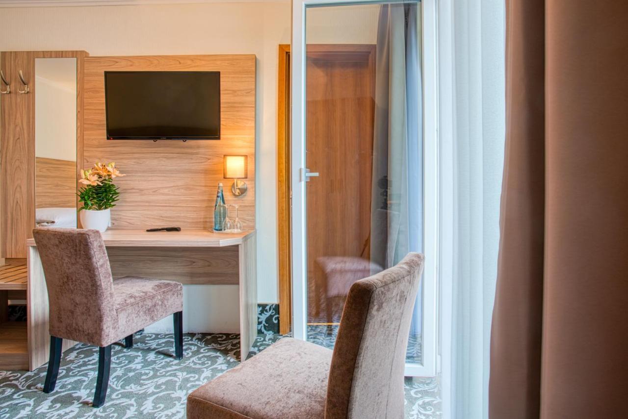 Sporthotel باد بيفينسون المظهر الخارجي الصورة