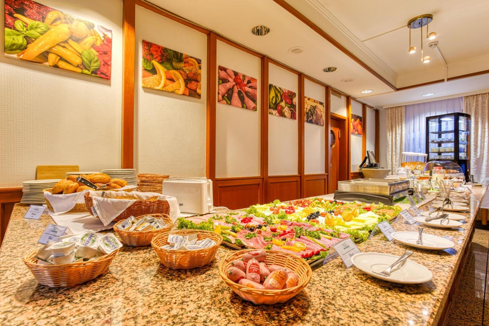 Sporthotel باد بيفينسون المظهر الخارجي الصورة