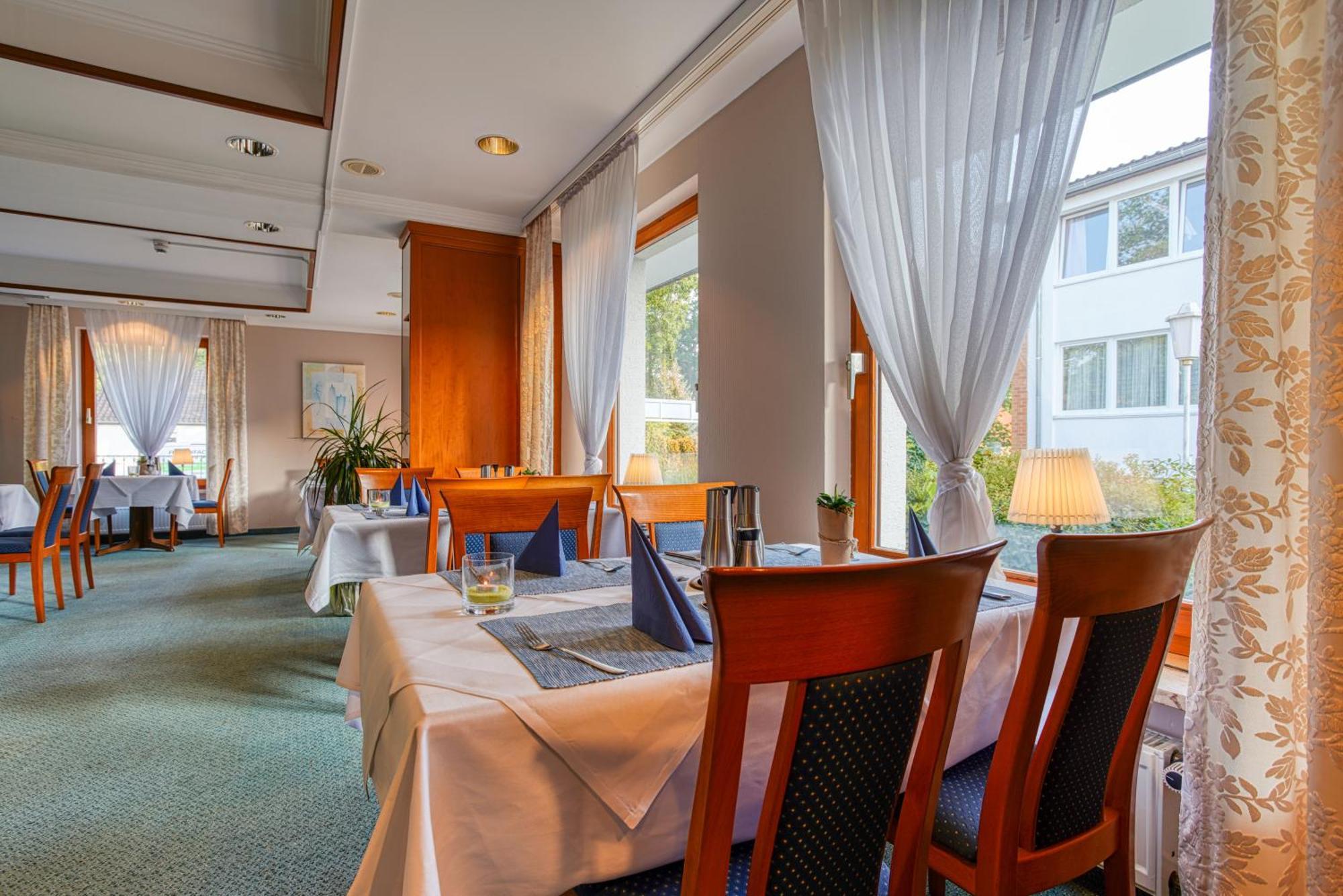 Sporthotel باد بيفينسون المظهر الخارجي الصورة